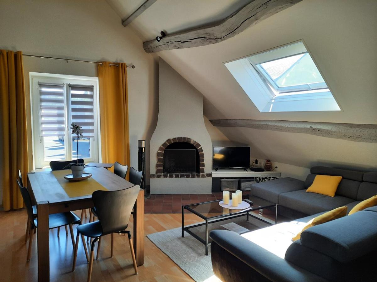 Grand Appartement Tout Confort Proche De Chambord Saint-Claude-de-Diray Kültér fotó